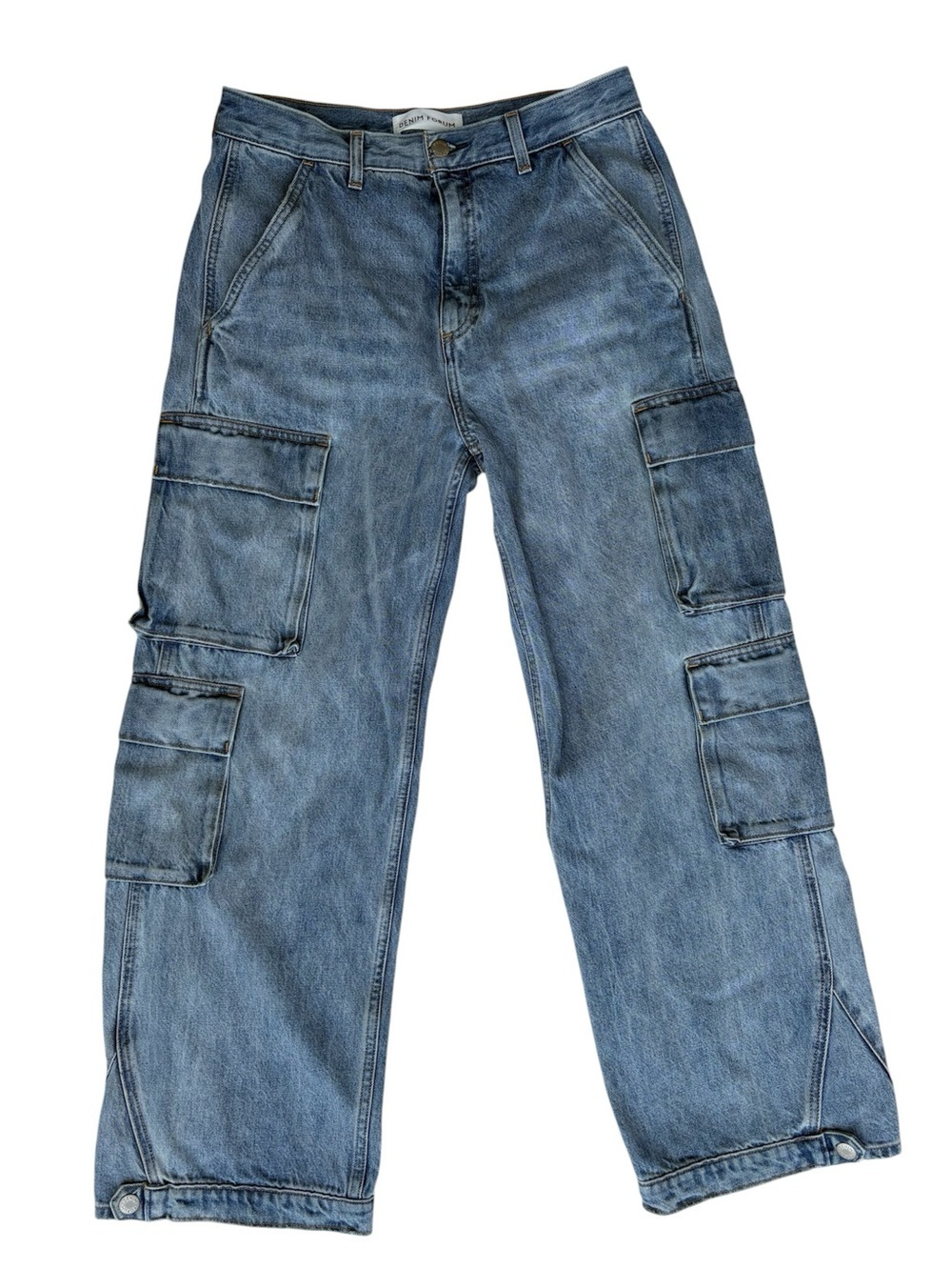 Aritzia Denim Forum 100% cotton The 90s Millie Hi-Rise Cargo jeans women's 29 - Picture 2 of 11